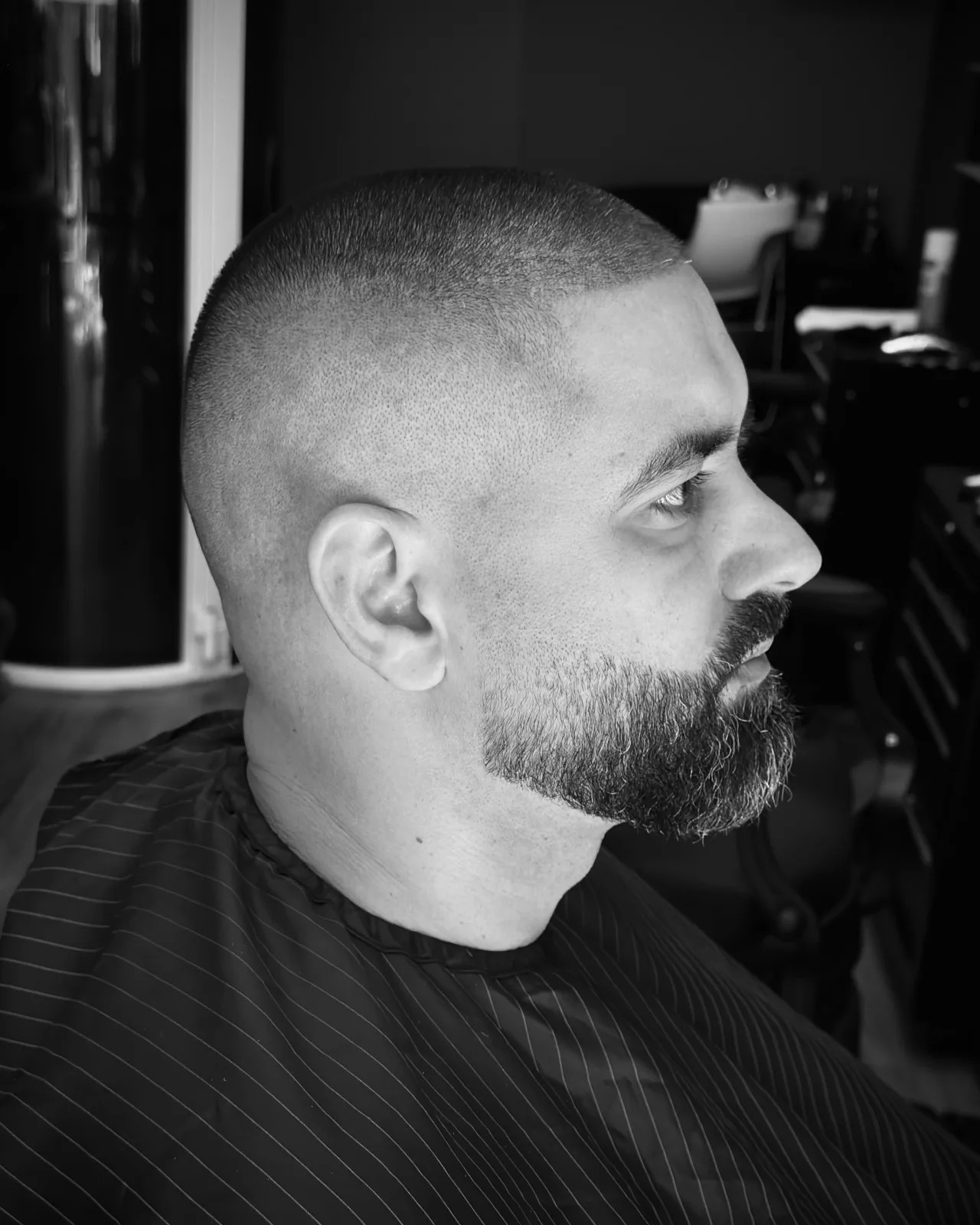 Clipper Cut (Buzz Cut) at Vintage Studio in Sliema